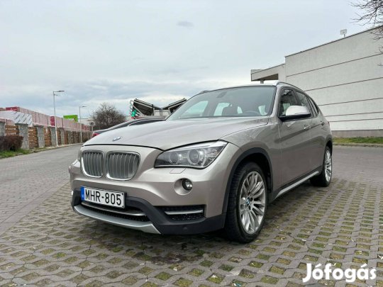 Gyönyörű BMW X1 xdrive
