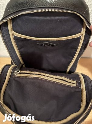 Gyönyörű Fossil ferfi táska 