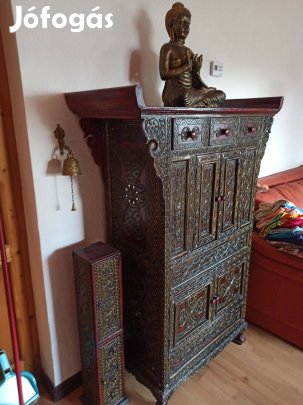 Gyönyörű Indonéz tálaló szekrény kézzel készült