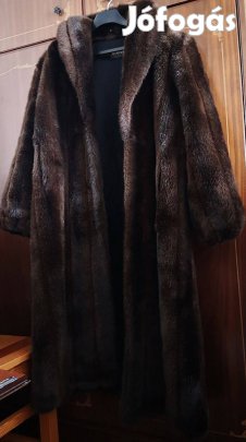 Gyönyörű Monterey műszőrme női bunda