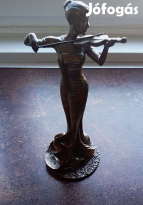 Gyönyörű, Genesis Fine Arts (Heredities) szobor