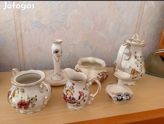 Gyönyörű, egyedi számozású, aranyozott,kézzel festett Zsolnay porcelán