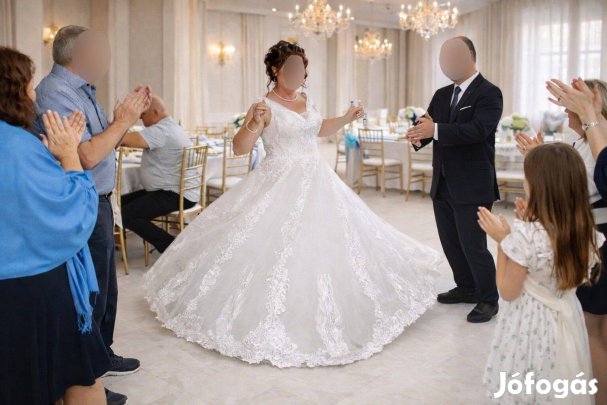 Gyönyörű, hercegnős menyasszonyi ruha szett 40-44 méret