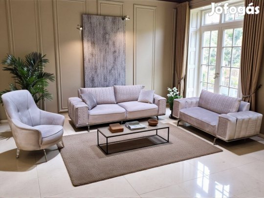 Gyönyörű, újszerű ezüst szürke, steppelt mintázatú ülőgarnitúra 3+2+1