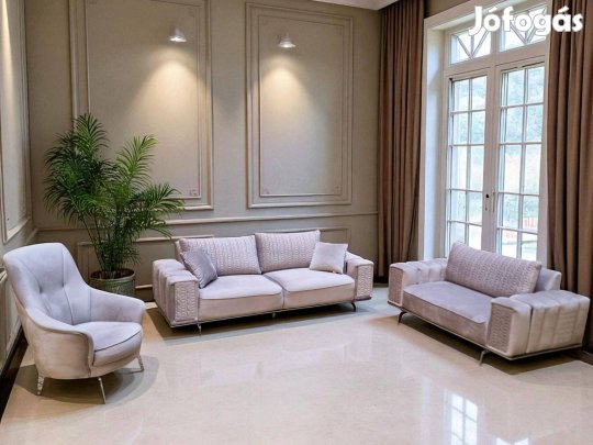 Gyönyörű, újszerű ezüst szürke, steppelt mintázatú ülőgarnitúra 3+2+1