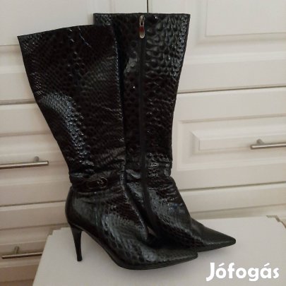 Gyönyörű, valódi lakkbőr csizma , nagyon különleges kígyóbőr