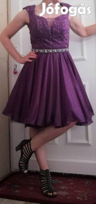 Gyönyörű alkalmi ruha (S-M)