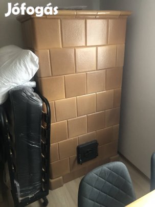 Gyönyörű cserépkályha