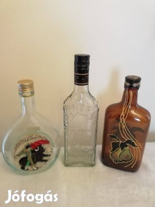 Gyönyörű dísz üveg kínáló, ajándék bornak, pálinkának, karácsonyi üveg