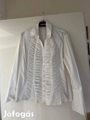 Gyönyörű fehér blúz 44