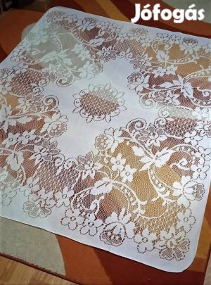 Gyönyörű gépi csipke terítők, kézimunka hatású