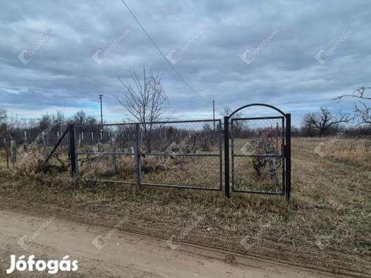Gyönyörű panorámás környezetben eladó építési telek