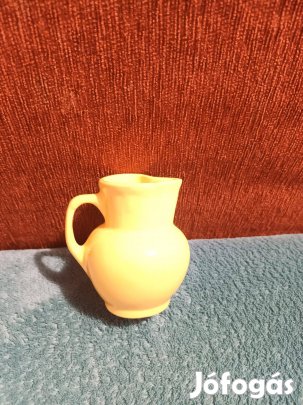 Gyönyörű sárga színű fényes mázas kerámia kiöntő dísz