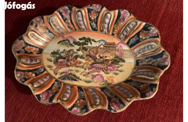 Gyönyörű tál Thaiföldről