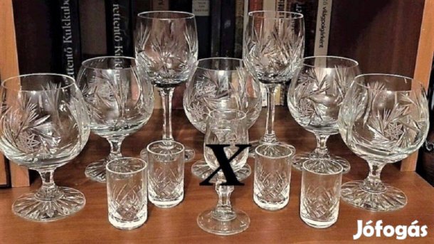 Gyönyörű vintázs Bohémia többféle kristály pohár, 11 db