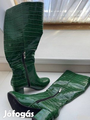 Gyönyörű zöld új 37-es csizma+ zöld táska