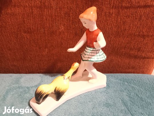 Gyönyörűen kidolgozott kézzel festett porcelán kislány kakassal