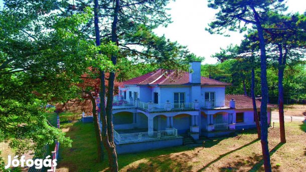 Gyopárosfürdő gyöngyszeme eladó