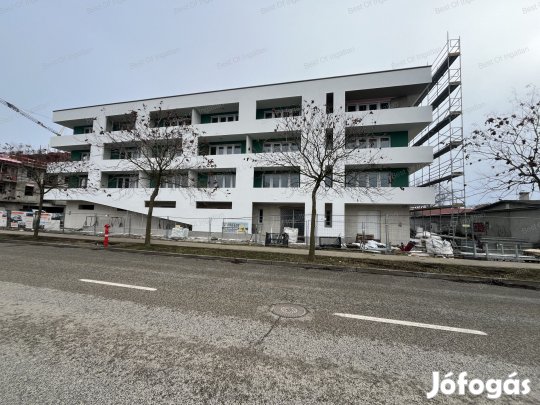 Győr-Szabadhegyen újépítésű, 34,73 m2 téglalakás 8,26 m2 erkéllyel