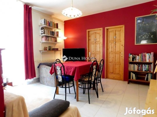 Győri 208 nm-es ház eladó