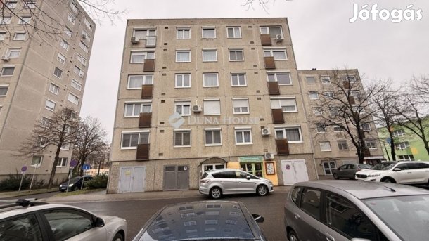 Győri 49 nm-es lakás eladó