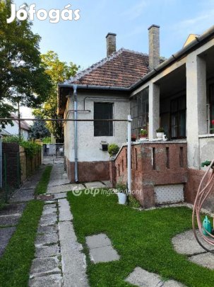 Győri 94 nm-es ház eladó