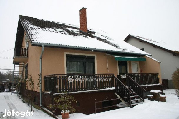 Győri eladó 157 nm-es ház