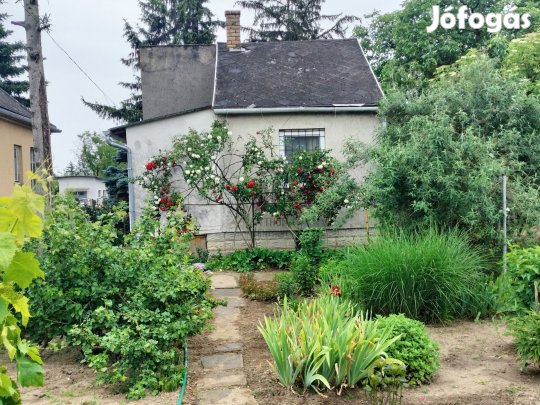 Győri eladó tégla családi ház