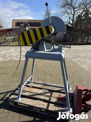 Gyorsdaraboló 400-as