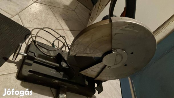 Gyorsdaraboló eladó Győrben 25000 Ft 2000 W-os, 220 V-os 355 mm-es