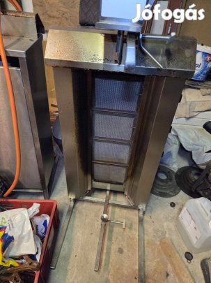 Gyros sütő négy gázégős felső motoros