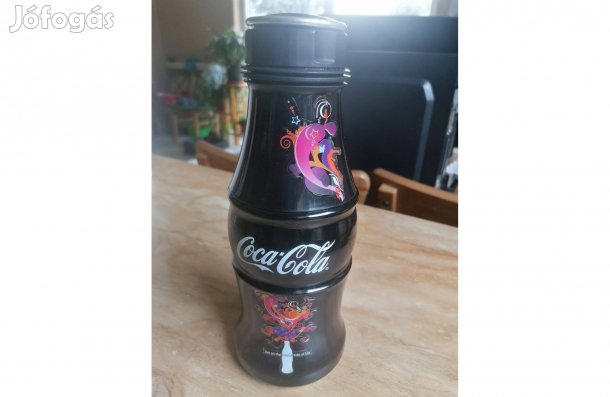 Gyűjtők figyelmébe! Különleges Coca Colás üveg eladó!