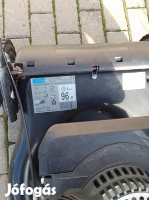 Gyűjtős fűnyíró 