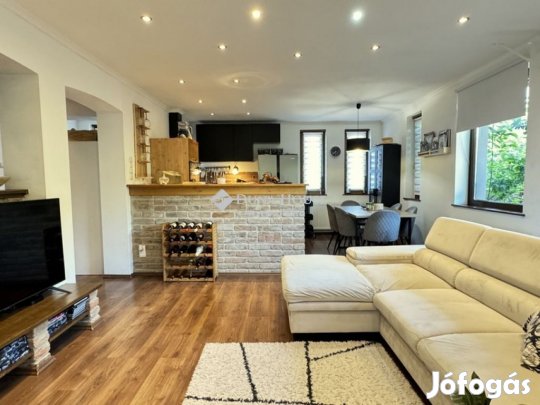 Gyulai 125 nm-es ház eladó