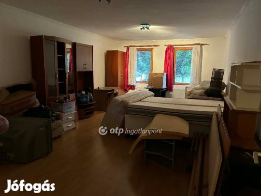 Gyulai 96 nm-es ház eladó