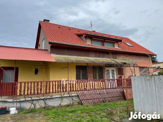 Gyulai eladó 155 nm-es ház