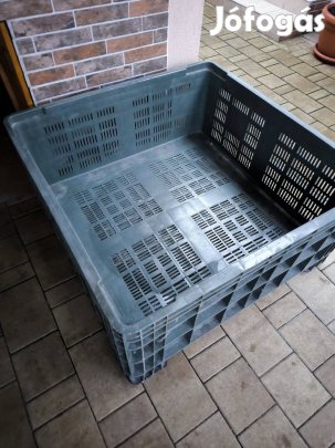 Gyümölcs "Big Box" szelőztetett kaloda 113x113x40 cm méretű 