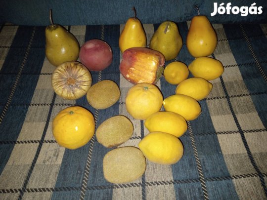 Gyümölcs dekoráció vegyesen 18 db