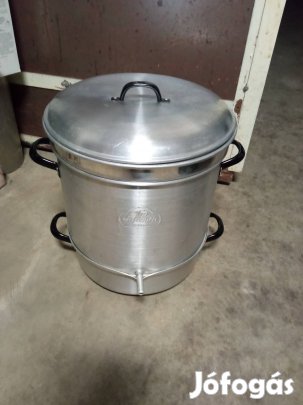 Gyümölcslé készítő eladó!