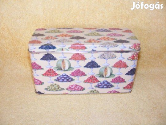 Gyümölcsös fémdoboz