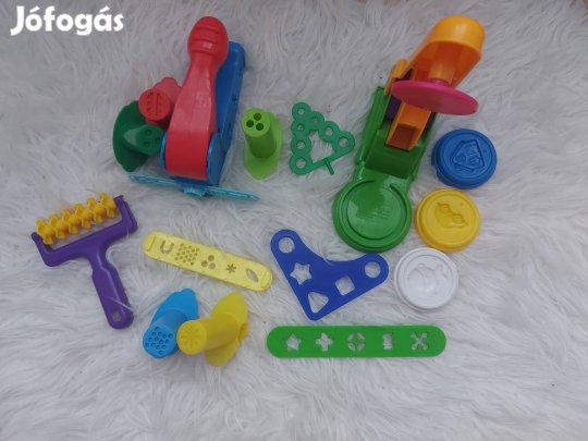 Gyurma formák, kiszúrok egyben csak 2000.-ft