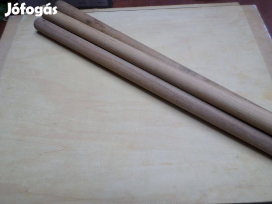 Gyúródeszka + 4 db sodrófa natúr fa