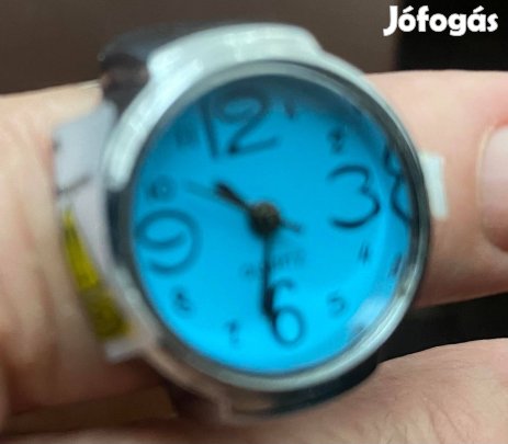 Gyűrűs óra, új állapotban