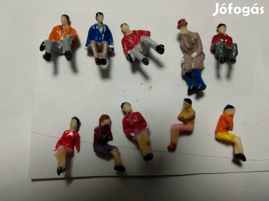 H0 10 darab Merten ülő kézzel festett figurák egyben eladók