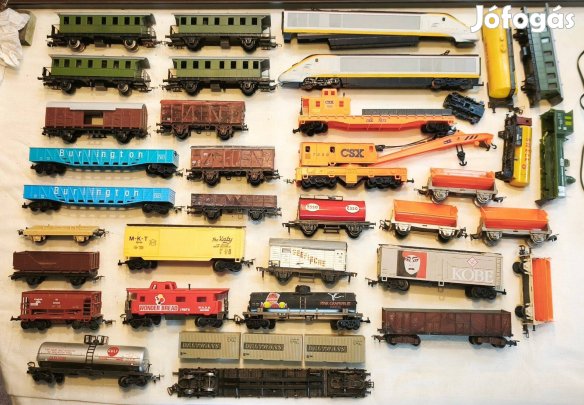 H0 27 db-os kocsikészlet egyben eladó