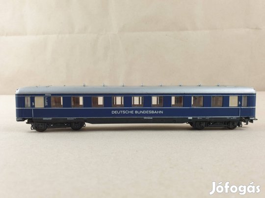 H0 Liliput Deutsche Bundesbahn Személyvagon - Vagon #N23