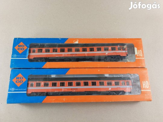 H0 Roco 4236E , 4237A ÖBB Jaffa Személyvagon - 2 db Egyben