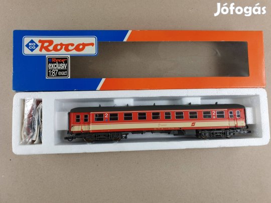 H0 Roco 44574 ÖBB 2. Osztályú Személyvagon Vagon