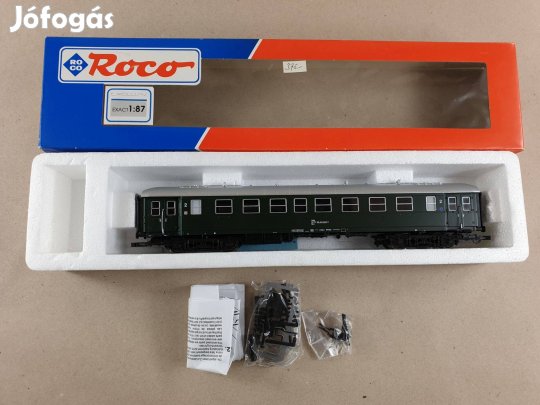 H0 Roco 45033 ÖBB 2. Oszt. Személyvagon Vagon
