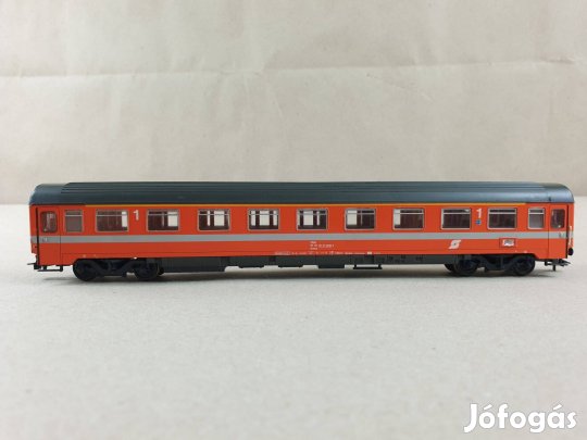 H0 Roco Amoz 1. Oszt. Személyvagon - Vagon #N27